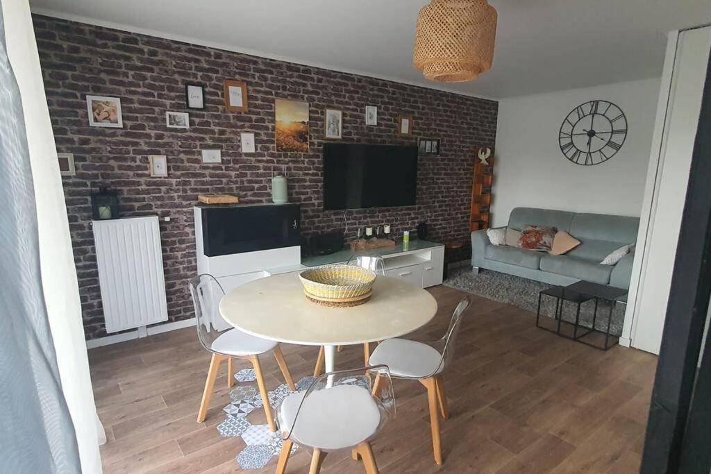 Appartement T3 A Saint-Denis Exterior photo
